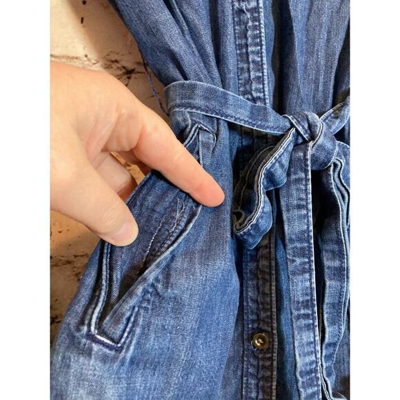 Banana Republic Shirt Dress Womens 2 Chambray Blue Full Button Front Belted - Picture 3 of 15